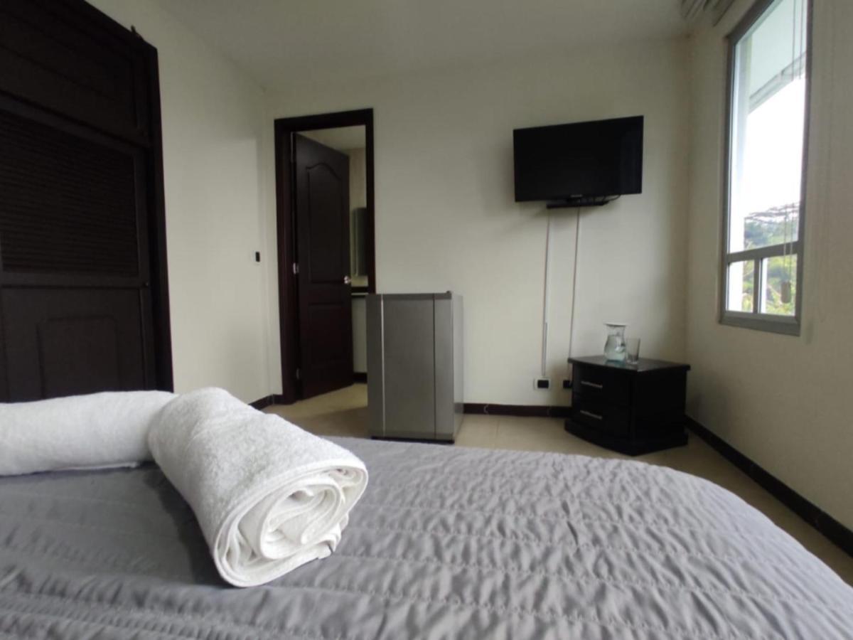 לה מסה Habitacion Privada En Finca Turistica Hualcala מראה חיצוני תמונה